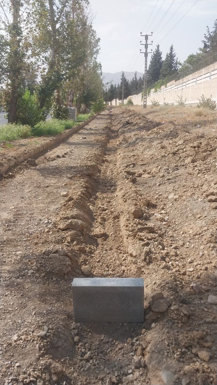 آمادهسازی زیرسازی پیادهروی استادیوم آزادی
