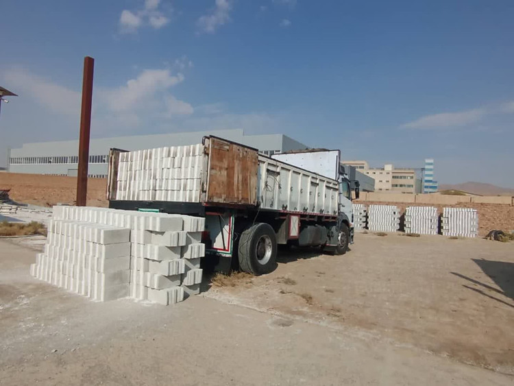 بلوک ۱۵ سبک پوکه ای فوم دار