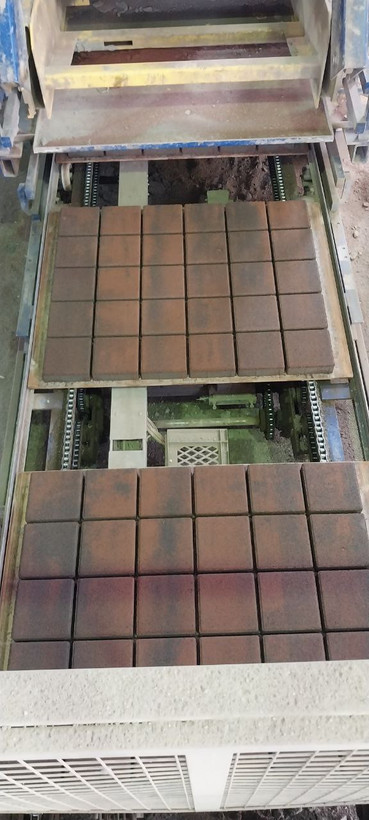 سنگفرش کفپوش بتنی 6*20*20